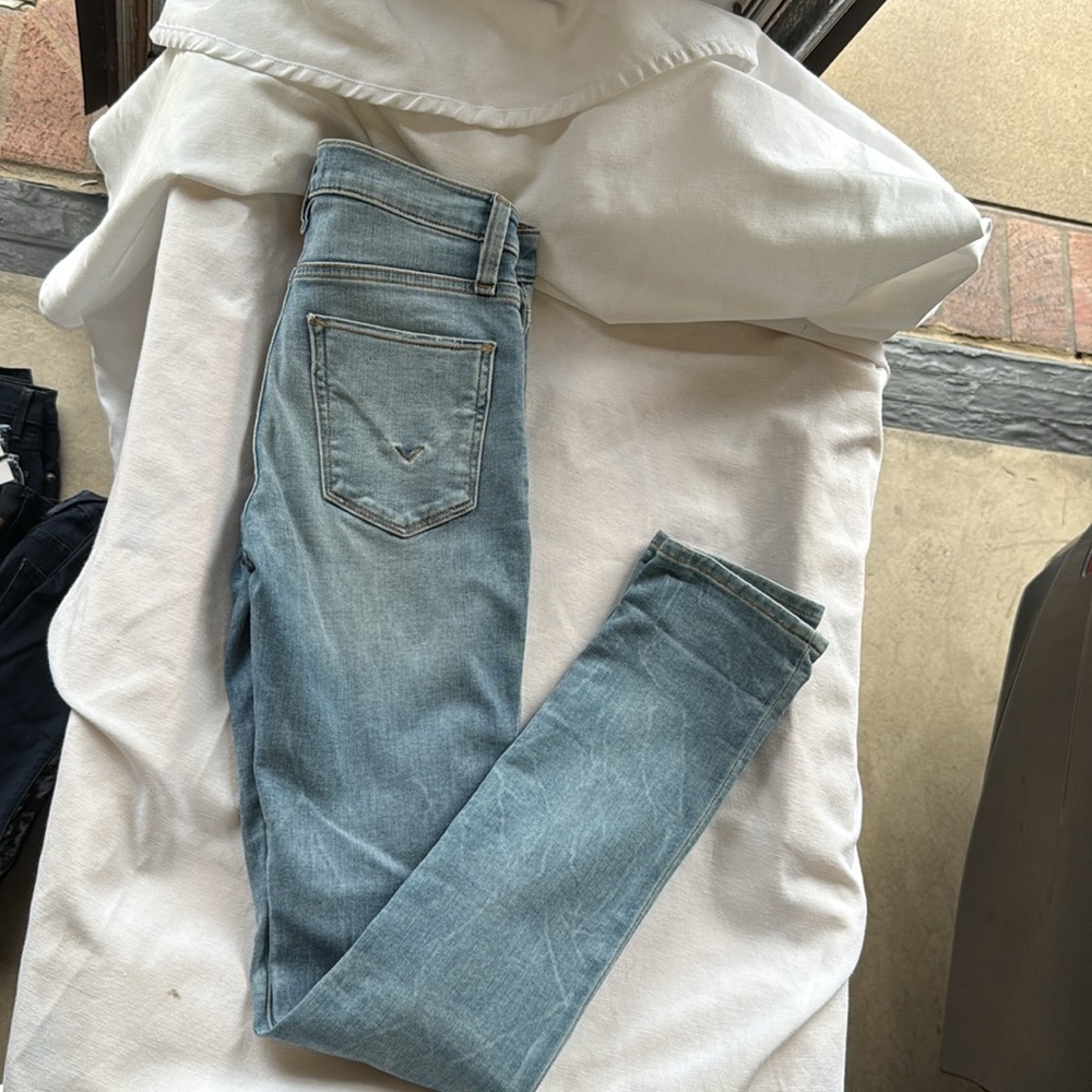 Hudson Nico Super Skinny Jeans in light wash - Picture 3 of 4